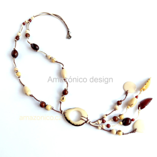 Dlouhý náhrdelník z amazonských přírodnin Collar de semillas "beige"